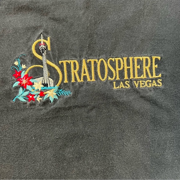 Vintage 90s Stratosphere Casino Hotel T-Shirt Made in USA - Picture 4 of 9